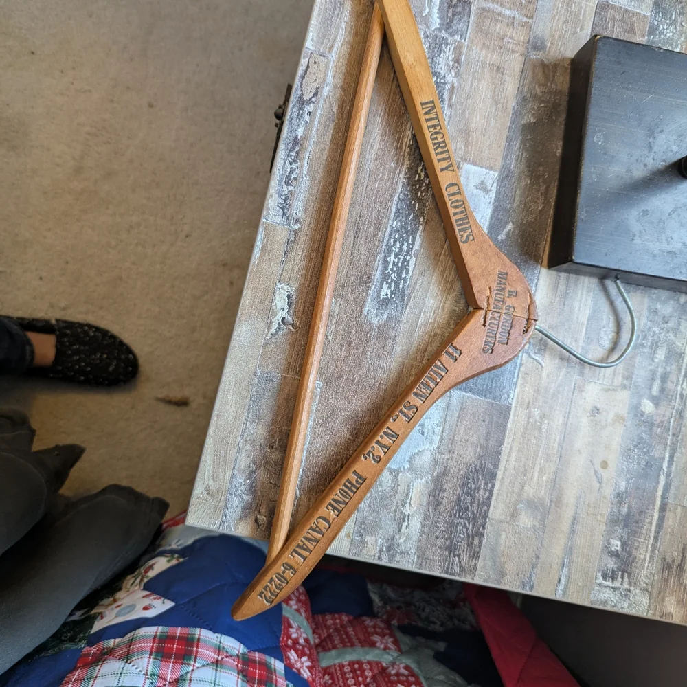 Wooden Hanger - Natural Brown